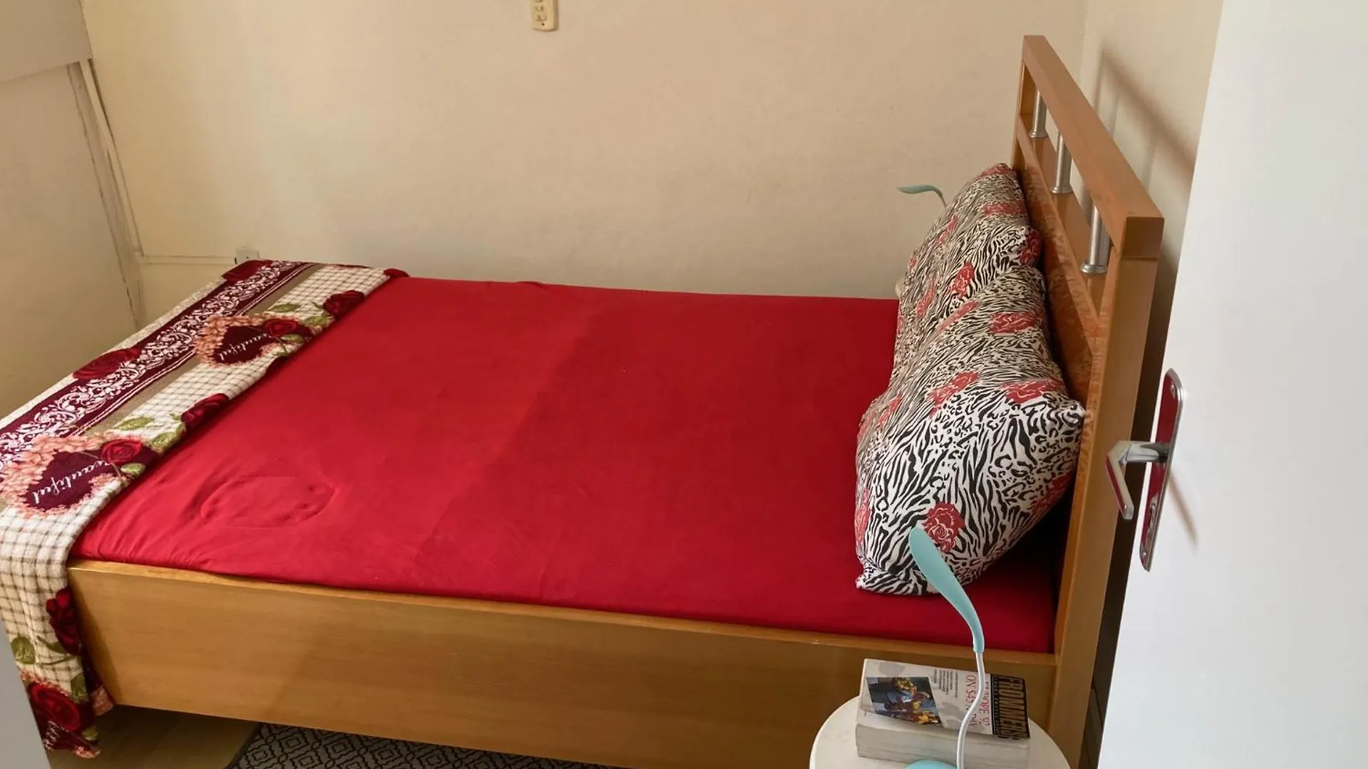 Apartamento Frente Para O Mar Em Pereque Porto Belo Sc 0*,  Brasilien